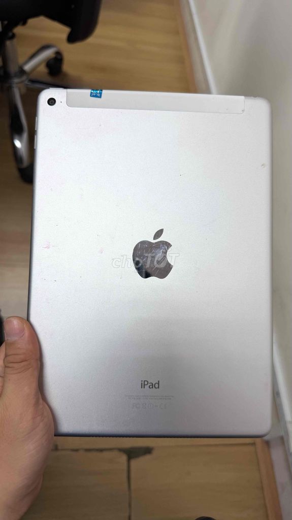 Apple iPad Air 2 16GB silver Hư màn hình. Mua bán Máy tính bảng tại Quận Hải Châu Đà Nẵng được đăng bởi Kevin hình 1