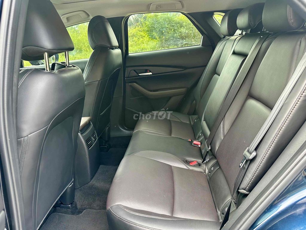 Mazda CX-30 2022 Premium 2.0 AT - 23000 km. Mua bán Ô tô tại Quận 10 Tp Hồ Chí Minh được đăng bởi phúc hình 10