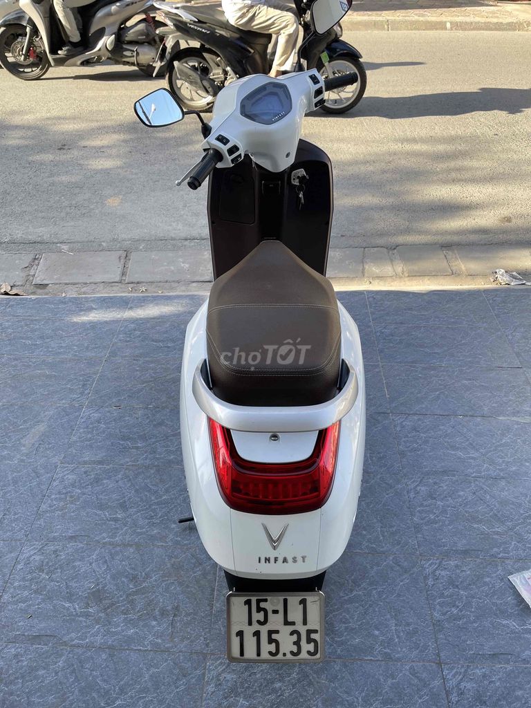 m cần bán em vinfats kala a2 bản 6 bình ăcuy. Mua bán Xe điện tại Quận Lê Chân Hải Phòng được đăng bởi Hải louis hình 3
