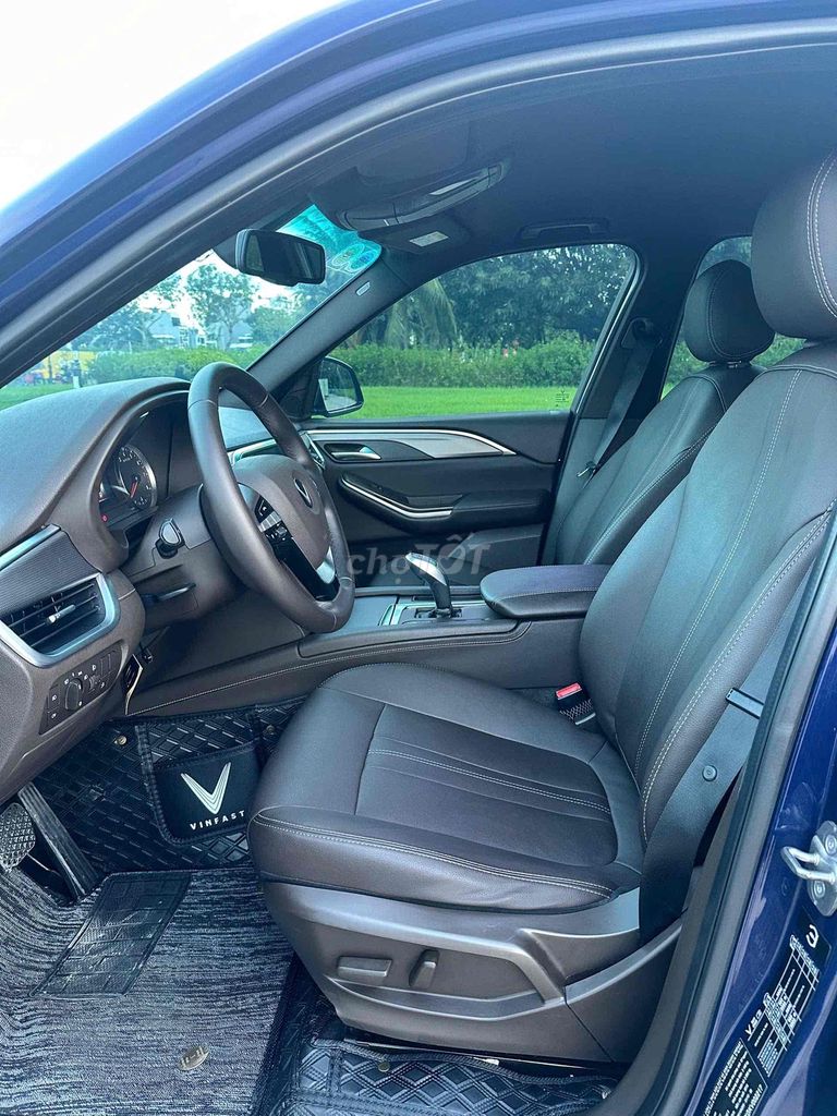 VinFast Lux SA2.0 2019 - 70000 km. Mua bán Ô tô tại Quận Cẩm Lệ Đà Nẵng được đăng bởi Nguyễn Duy hình 11