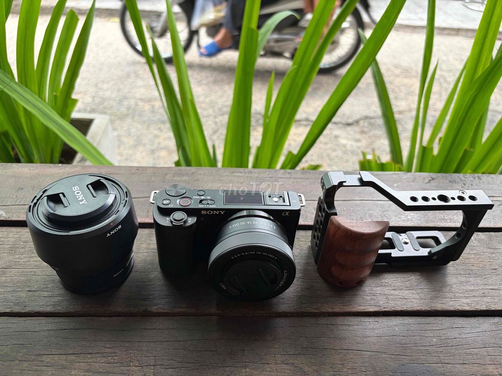 Máy ảnh Sony ZV-E10 Đen Đã sử dụng. Mua bán Máy ảnh, Máy quay tại Thành phố Phú Quốc Kiên Giang được đăng bởi Trung hình 1