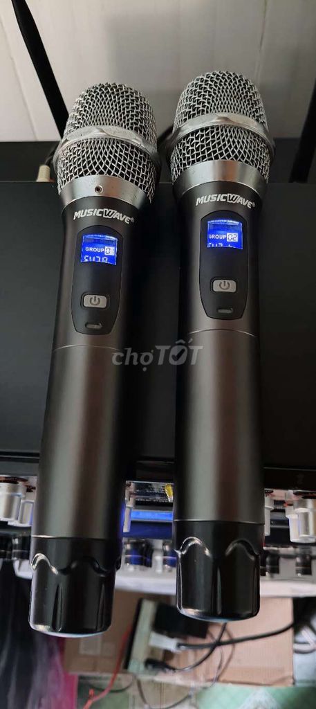 Micro không dây Musicwave Xám Mới. Mua bán Tivi, Âm thanh tại Thành phố Thuận An Bình Dương được đăng bởi khoa hình 1