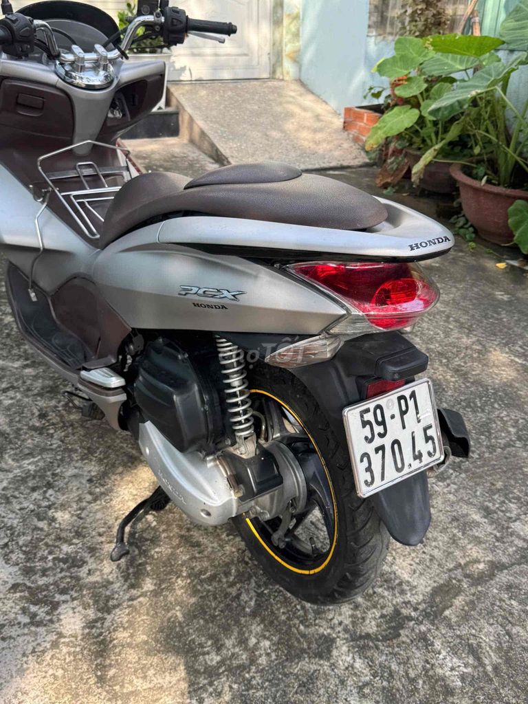 xe honda pcx đoi 2011. Mua bán Xe máy tại Thành phố Dĩ An Bình Dương được đăng bởi Cửa Hàng Xe Máy Hoàng Minh hình 2