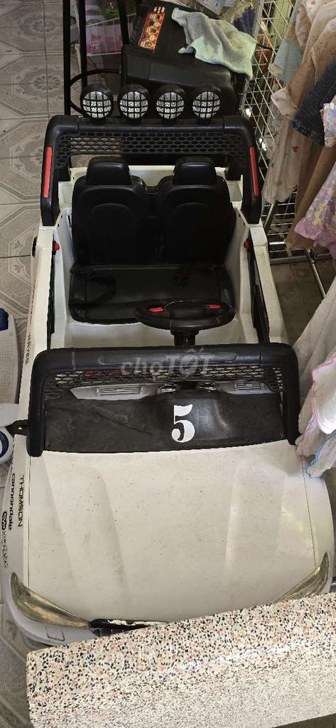 Ô tô điện loại lớn. Mua bán Mẹ và bé tại Thành phố Thủ Đức Tp Hồ Chí Minh được đăng bởi Vương Trung hình 1