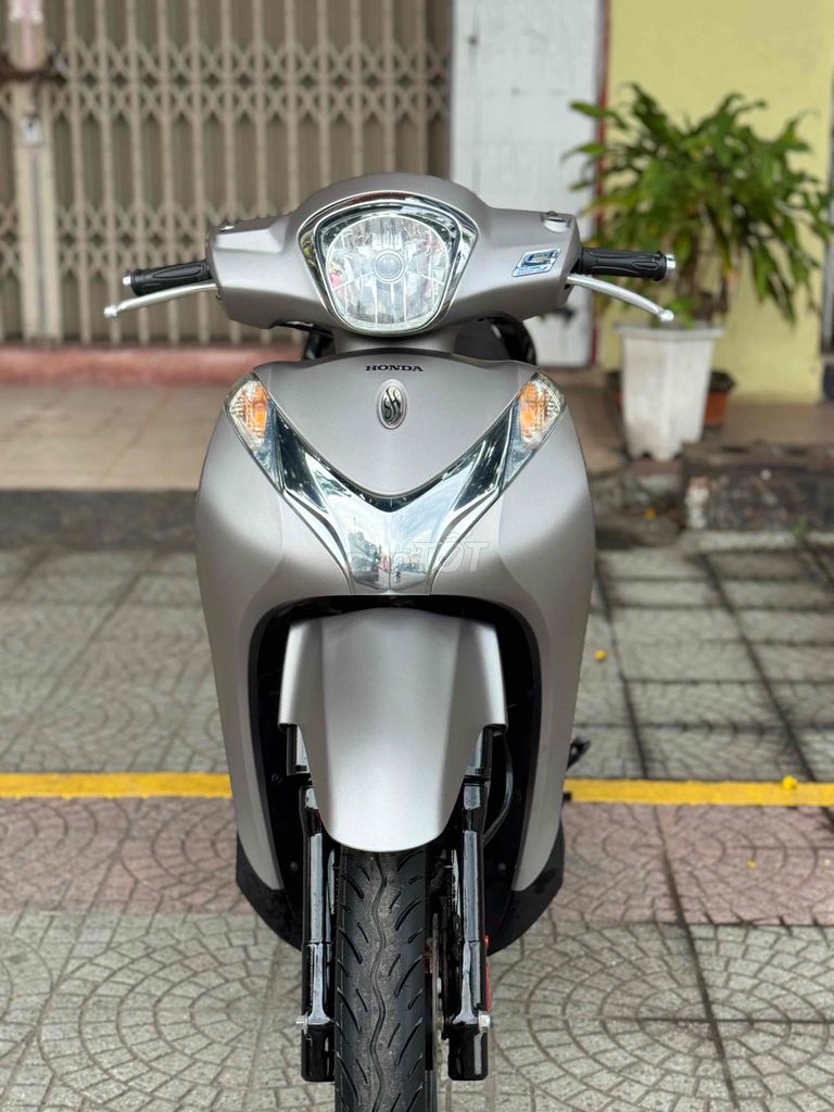 Honda SH Mode 2018, серый