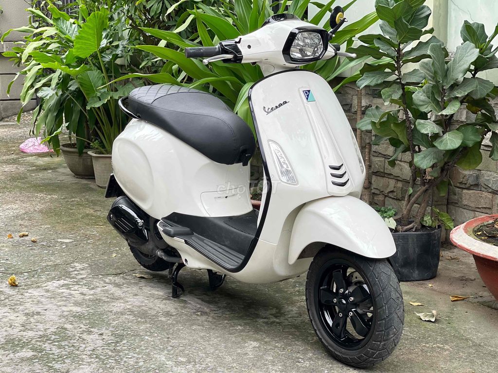 Vespa Sprint 2015 BSTP chính chủ. Mua bán Xe máy tại Thành phố Thủ Đức Tp Hồ Chí Minh được đăng bởi Cửa Hàng Xe NGUYỄN hình 4
