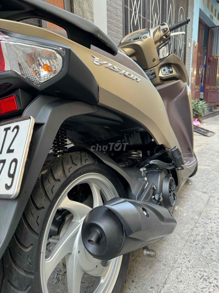 Vision 2018. Mua bán Xe máy tại Quận 1 Tp Hồ Chí Minh được đăng bởi Quân hình 5