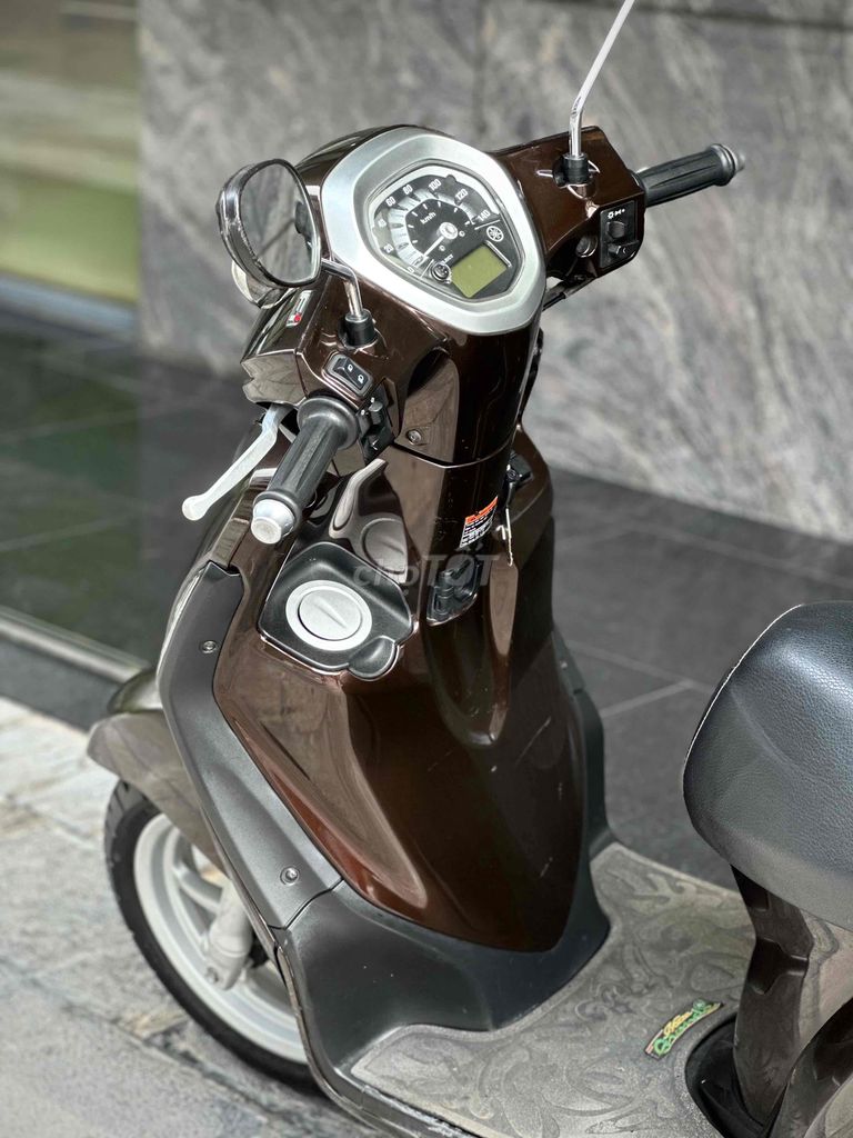 Grande Đẹp chăm sóc xe rất tốt ạ nguyên bản êm ái. Mua bán Xe máy tại Quận Ba Đình Hà Nội được đăng bởi Xe Máy Nam Thi hình 4