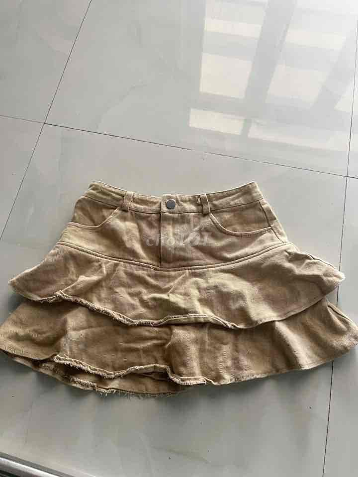 Chân váy Nữ S Nâu. Mua bán Quần áo tại Huyện Sơn Hà Quảng Ngãi được đăng bởi Nhi Thai hình 1