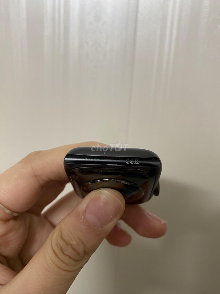 Apple Watch series 4 44mm nhôm pin 9x BH 1 đổi 1