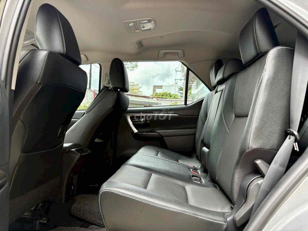 TOYOTA FORTUNER 2.4AT 4X2 2024 Siêu lướt 900Km. Mua bán Ô tô tại Quận Tân Phú Tp Hồ Chí Minh được đăng bởi TRƯƠNG THANH TUYỀN hình 9