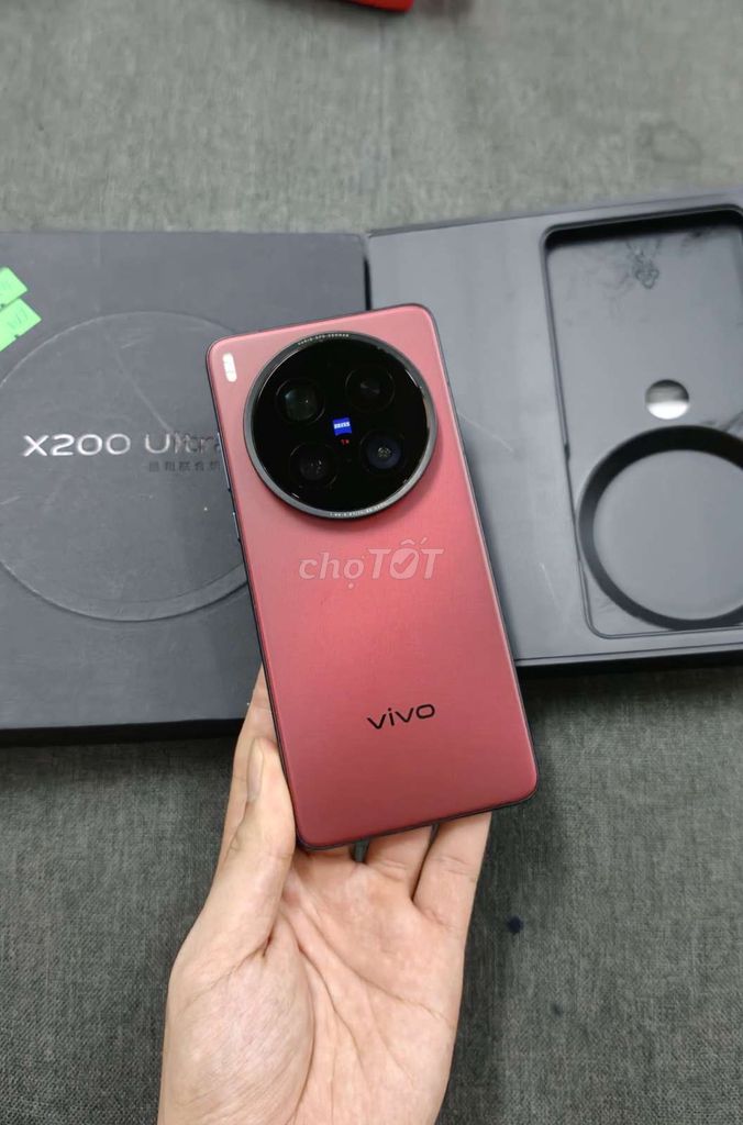Vivo X200 Ultra 16/512Gb Fullbox Màu Đỏ, Siêu Đẹp. Mua bán Điện thoại tại Quận Tân Bình Tp Hồ Chí Minh được đăng bởi Kiên Android Shop hình 1