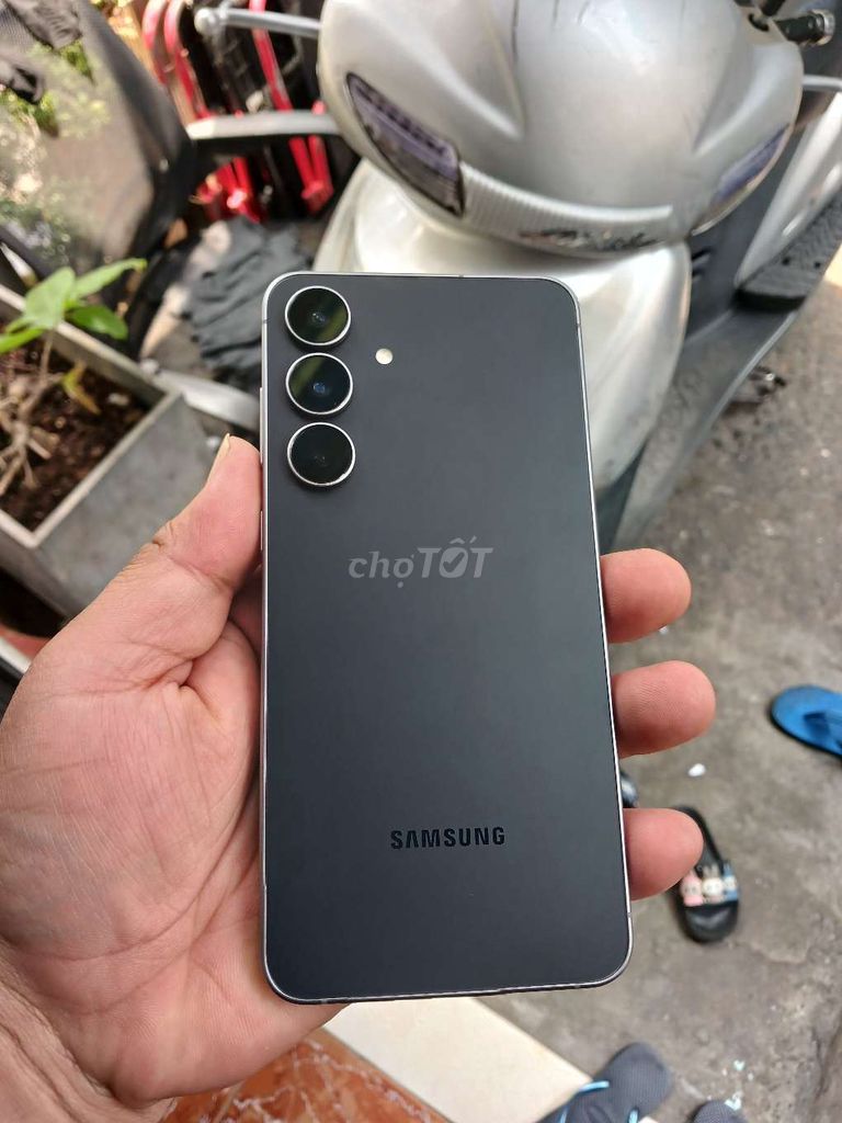 Samsung Galaxy S25 FE 8 128GB. Mua bán Điện thoại tại Quận 10 Tp Hồ Chí Minh được đăng bởi lê lâm hình 1