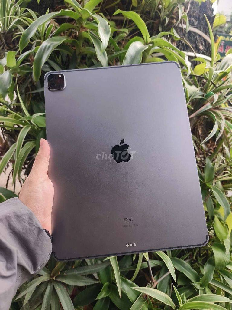 Ipad Pro 12.9" 2020 bán rẻ hoặc đổi