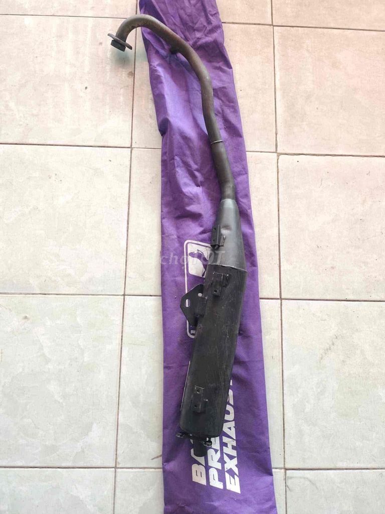 Pô Uma v3 gắn ex 150. Mua bán Phụ tùng xe tại Thị xã Tân Uyên Bình Dương được đăng bởi Huỳnh Minh Trường hình 2