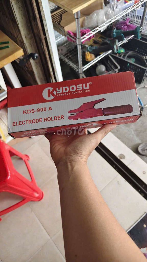 Kìm hàn que Kydosu KDS-900 A Cán gỗ. Mua bán Đồ chuyên dụng, Giống nuôi trồng tại Thành phố Vĩnh Long Vĩnh Long được đăng bởi Phạm Thị phương Thanh  hình 1
