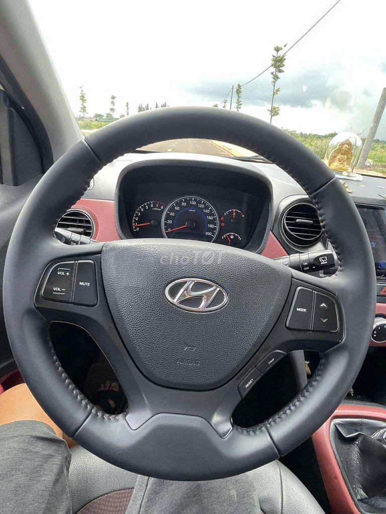 Hyundai Grand i10 2018 số sàn. Mua bán Ô tô tại Thành phố Buôn Ma Thuột Đắk Lắk được đăng bởi Tiệm Ôtô Xe Máy Thuỷ hình 9