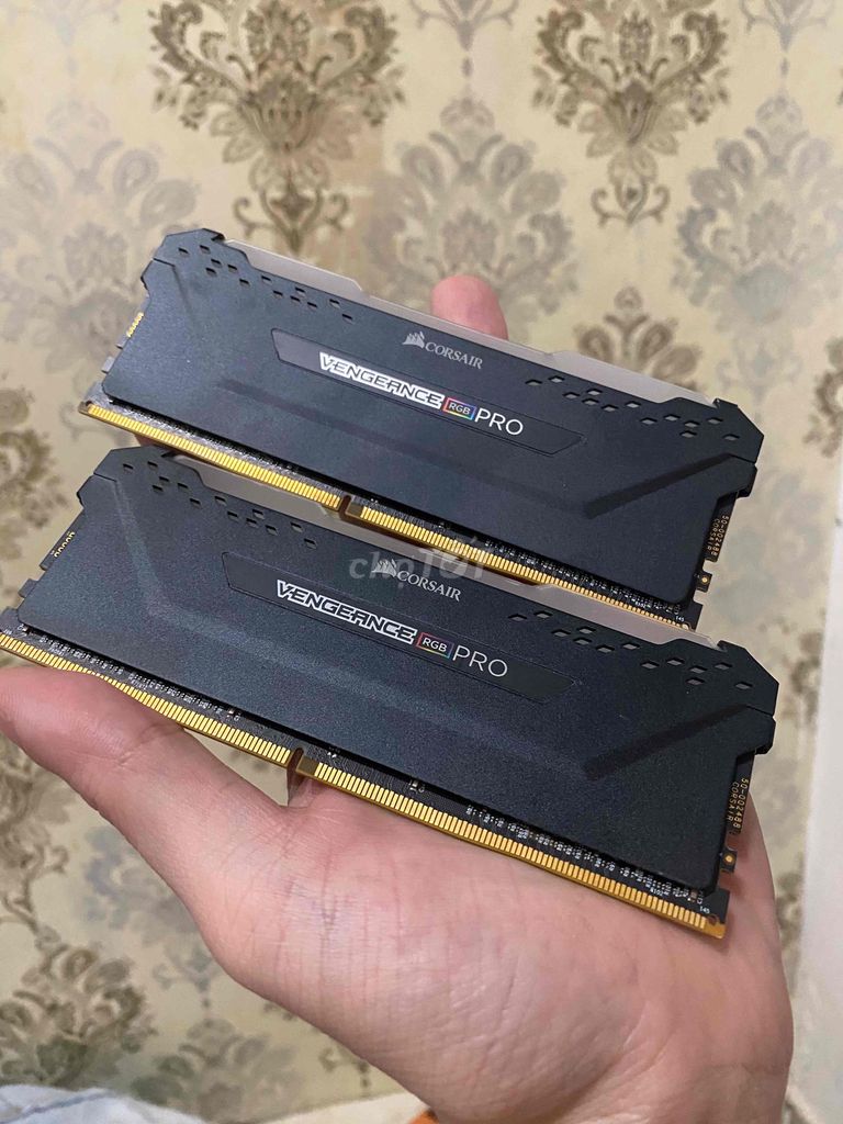 RAM Corsair VENGEANCE RGB PRO 32GB. Mua bán Linh kiện (RAM, Card...) tại Quận 10 Tp Hồ Chí Minh được đăng bởi Trần Anh Kiệt hình 1