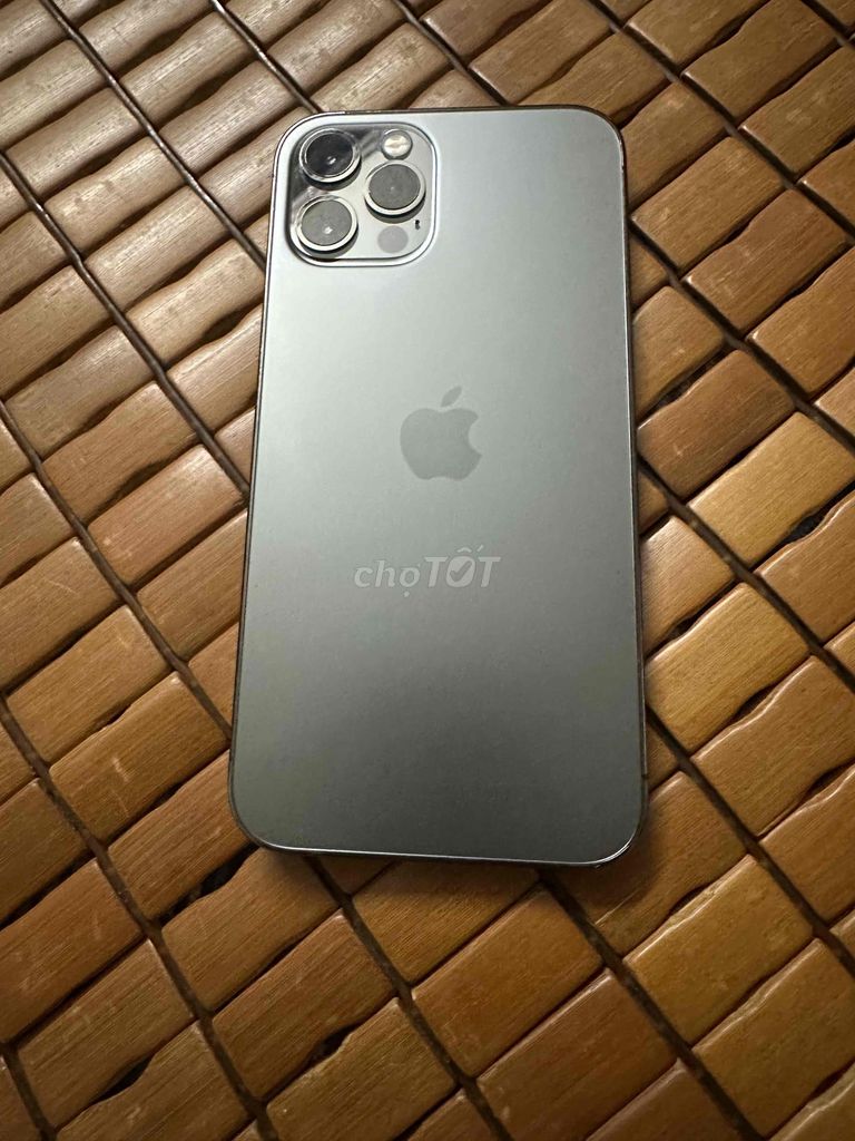 iPhone 12 Pro 128G Quốc tế chán bán rẻ qua android. Mua bán Điện thoại tại Quận 8 Tp Hồ Chí Minh được đăng bởi Nguyễn Mai Xuân Trà hình 1