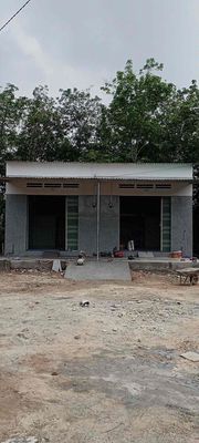 Cần nhượng lại kiot mới tinh 5m ngang , vừa xây xong gần trường cấp 2. Cho thuê nhà ở tại Thị xã Bến Cát Bình Dương được đăng bởi Quỳnh Quỳnh