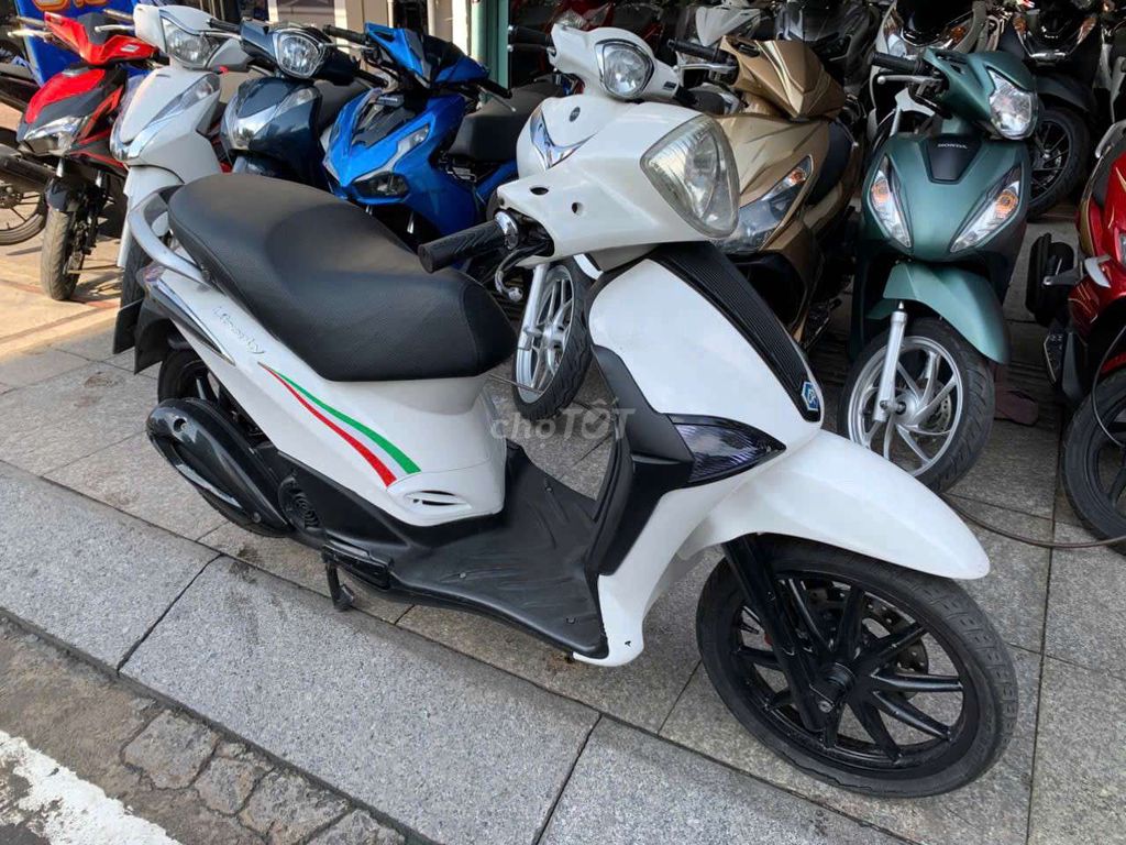 Piaggio Liberty 2012 mới 90% biển số 61. Mua bán Xe máy tại Quận Tân Phú Tp Hồ Chí Minh được đăng bởi Tuanduy hình 2
