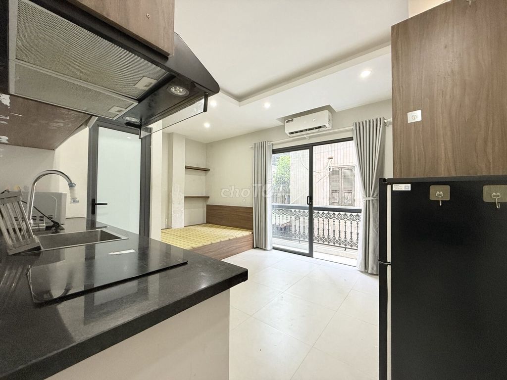 Недавно построенный хостел 91 Hoang Mai, недалеко от здания Bach - Kinh