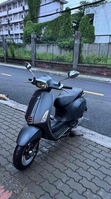 Vespa sprint 2014 đèn vuông. Mua bán Xe máy tại Quận Bình Thạnh Tp Hồ Chí Minh được đăng bởi Quyphan