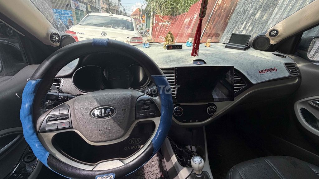Kia Morning Si MT 2016 белый 122000 км