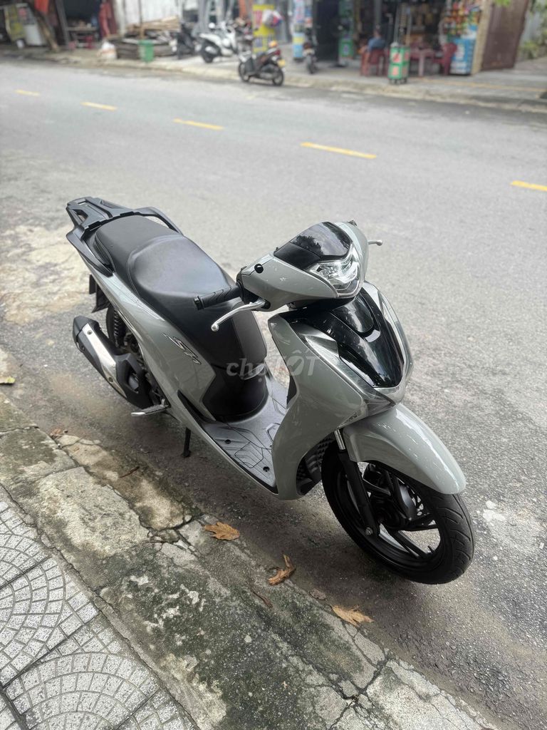 SH 125i 2018 от собственника рассрочка от 8tr