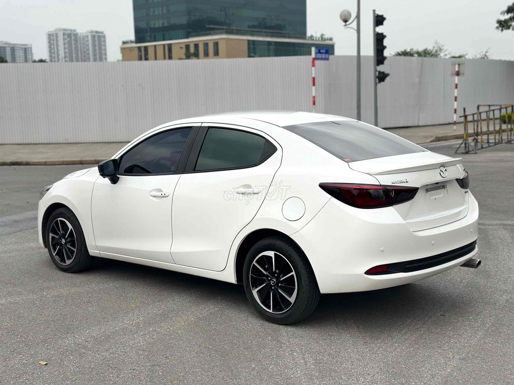 Mazda 2 2024 photo 5