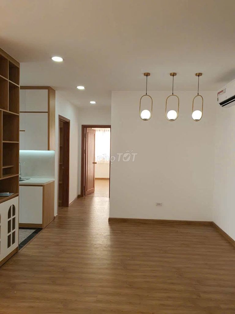 Продается квартира Iris Garden в Чан Хуу Дуке 135 м2