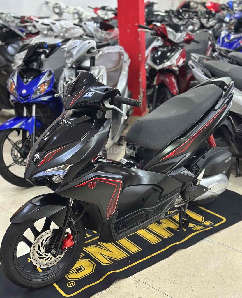 Honda AB 2018 Черный матовый Special Edition. Номер 64. Один владелец.