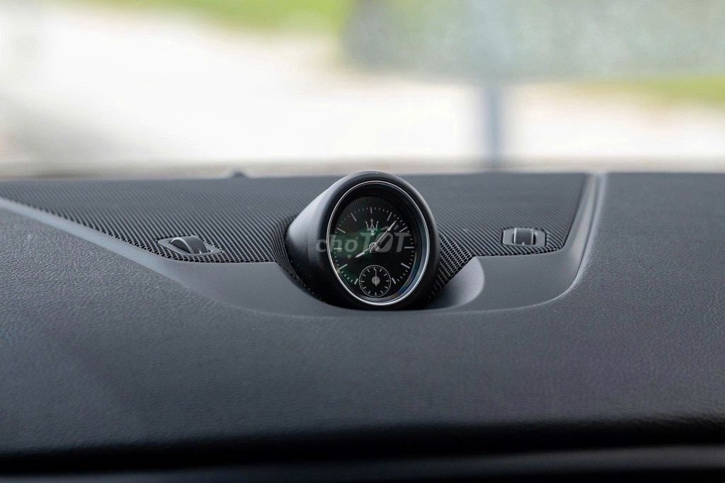 Maserati Levante 2020  - 45000 km. Mua bán Ô tô tại Quận 1 Tp Hồ Chí Minh được đăng bởi FatCar Auto hình 16