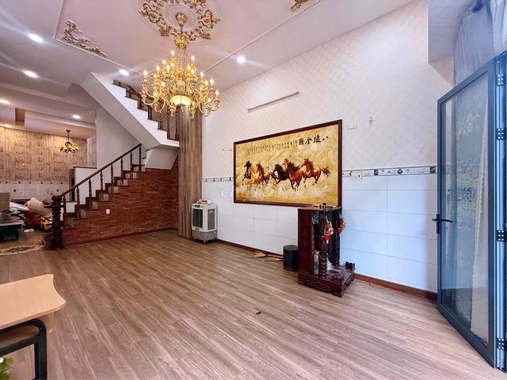 Nhà Đẹp 5 Tầng 52m2 - Nhỉnh 5 Tỷ Hẻm Xe Hơi - Ngay Tỉnh Lộ 10 Gần Tên