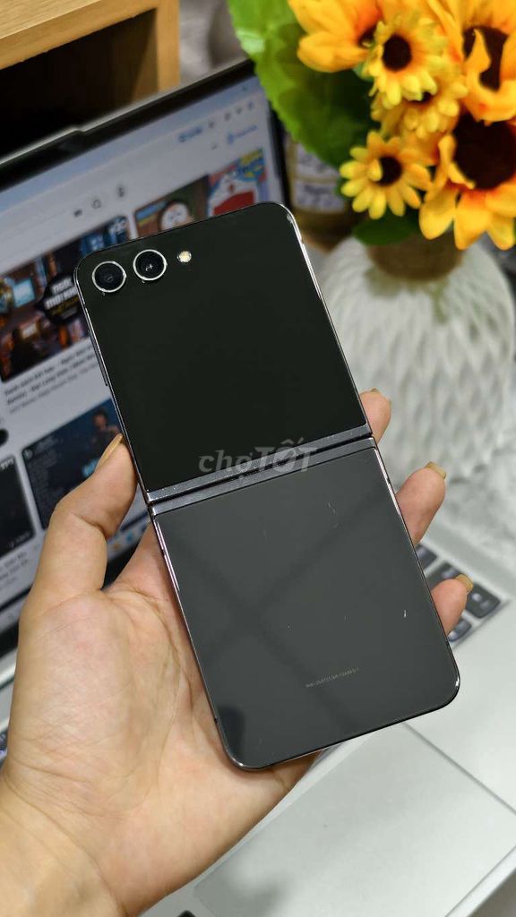Z Flip 5 Vn 512GB máy full. Mua bán Điện thoại tại Quận 10 Tp Hồ Chí Minh được đăng bởi Mon Store hình 1