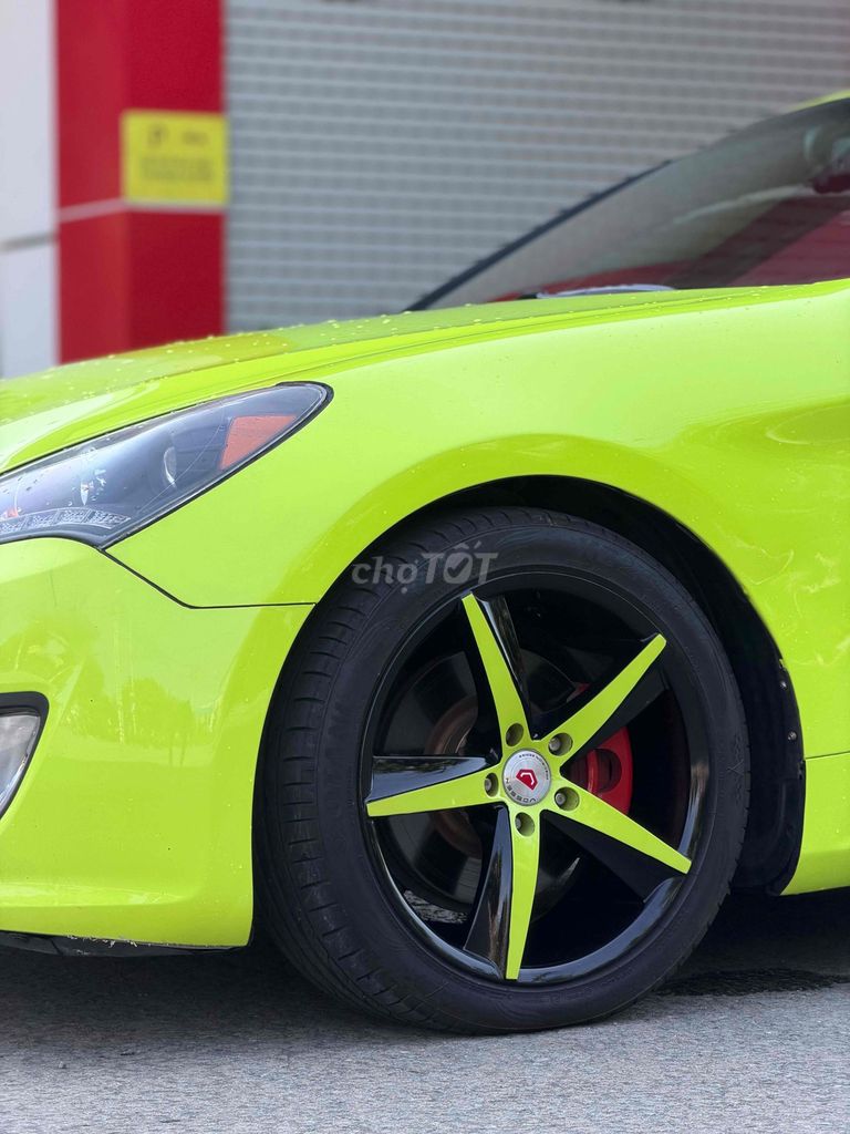 Hyundai Genesis Coupe 2.0 AT. Mua bán Ô tô tại Thành phố Thủ Đức Tp Hồ Chí Minh được đăng bởi Xe Lướt hình 5
