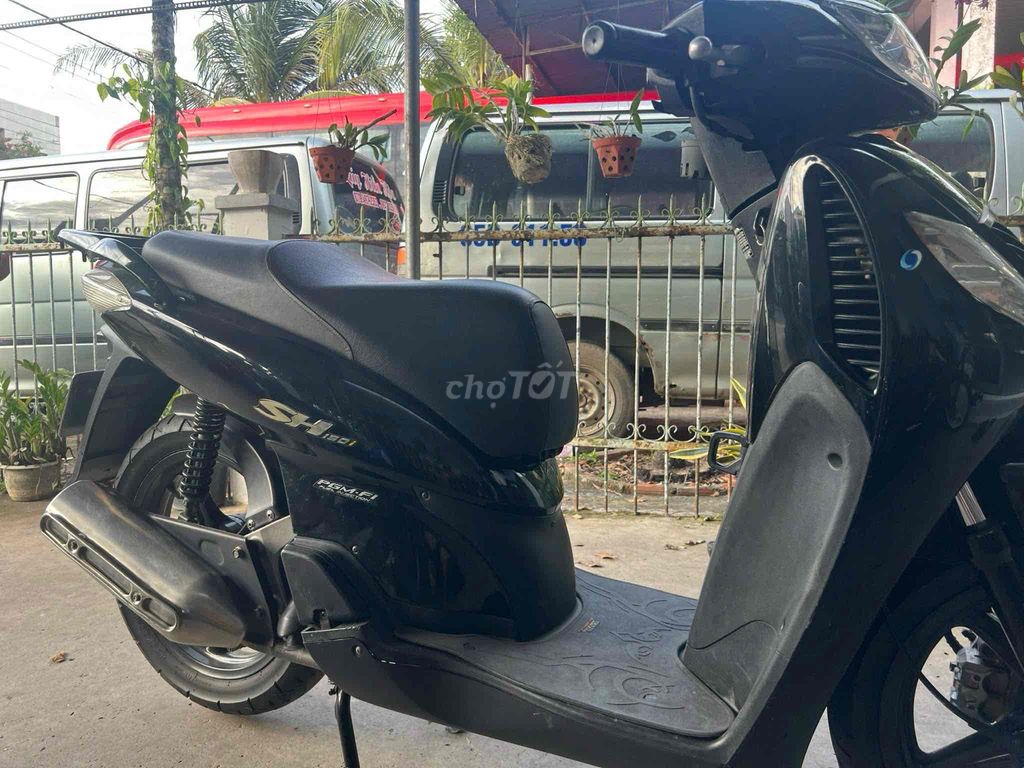 Xe SH150i italy. Mua bán Xe máy tại Huyện Vĩnh Thạnh Cần Thơ được đăng bởi Nhat hình 2