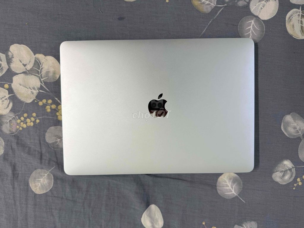MacBook Air M1 Silver 8/512G - Pin 97% mới 98%. Mua bán Laptop tại Quận 11 Tp Hồ Chí Minh được đăng bởi Tú LQ hình 1