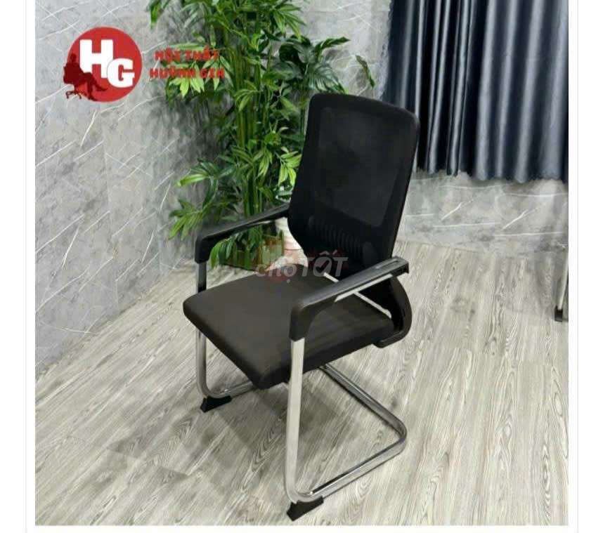 Ghế văn phòng Lưới Vải Kim loại Đen 80% mới. Mua bán Đồ dùng văn phòng tại Quận 10 Tp Hồ Chí Minh được đăng bởi Trinh nguyen hình 1
