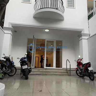 Аренда · 3 комн. · 90 м² · Thành phố Thủ Đức, ул. Đường Quốc Hương