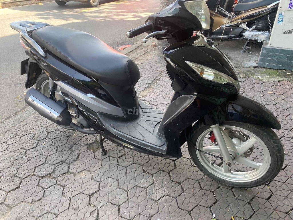 SYM Shark Đen Zin đẹp. Mua bán Xe máy tại Quận 7 Tp Hồ Chí Minh được đăng bởi thanh xuân hình 2