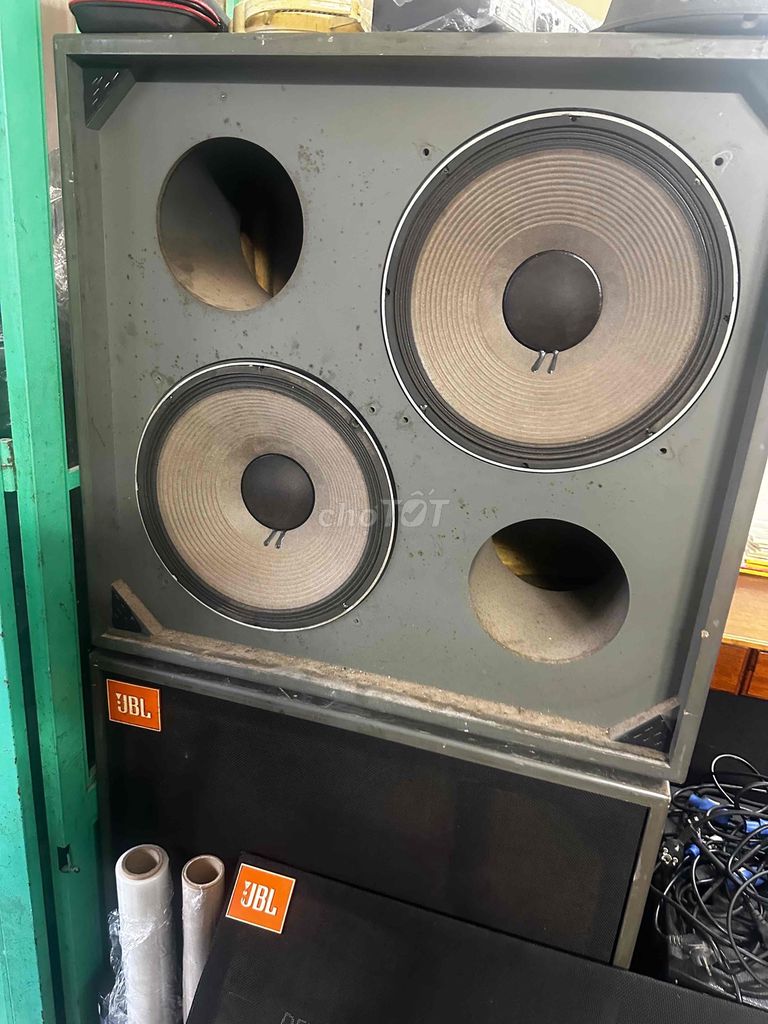 Loa siêu trầm JBL 2226H Xám 8 Ohms. Mua bán Tivi, Âm thanh tại Quận Bình Tân Tp Hồ Chí Minh được đăng bởi Anh Nguyen hình 1