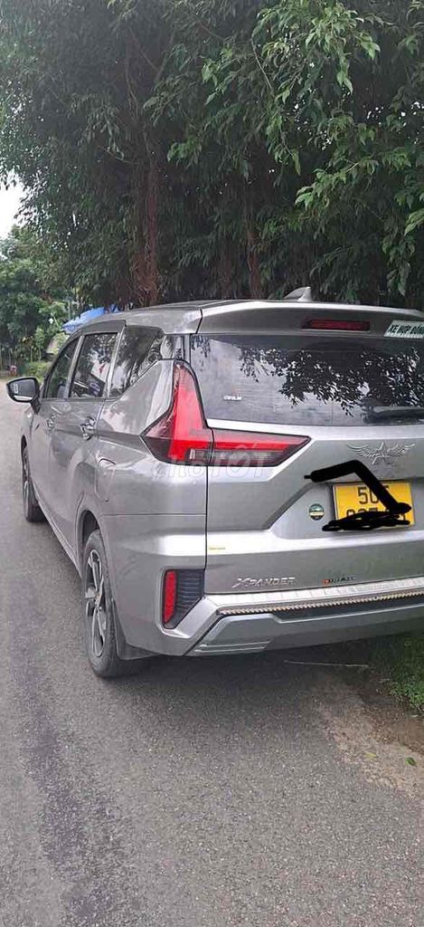 Mitsubishi Xpander Premium 2022 Серый