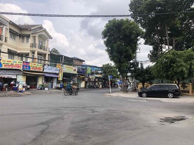 Nhà 2 mặt tiền. Mua bán nhà ở tại Thành phố Thủ Đức Tp Hồ Chí Minh được đăng bởi duattk