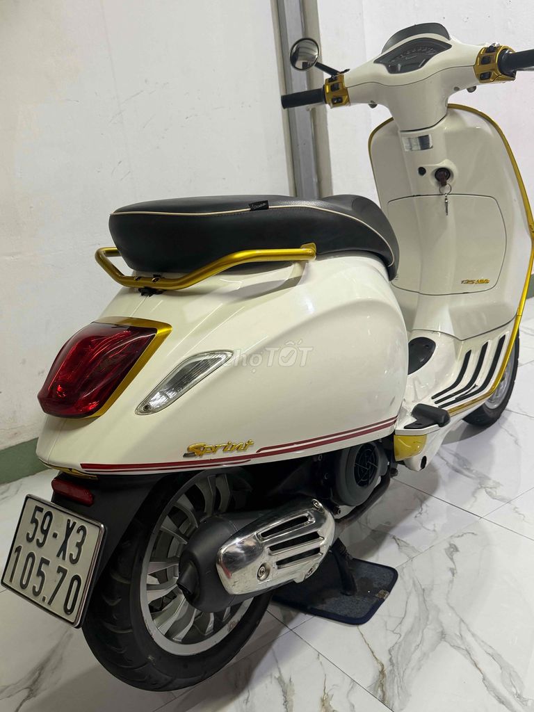 Piaggio Vespa Sprint Белый ABS 12.269 км