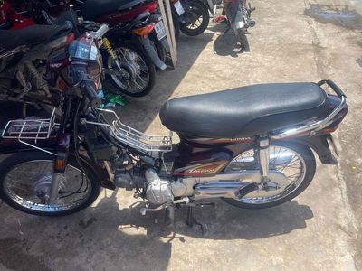 cần bán super dream cọp. Mua bán Xe máy tại Huyện Tân Phú Đồng Nai được đăng bởi Lê thê đai