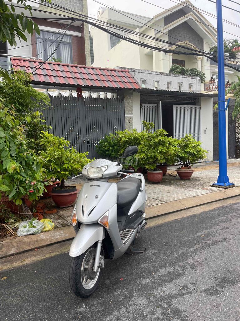 Honda Lead Fi 110, тихий двигатель, номер 72