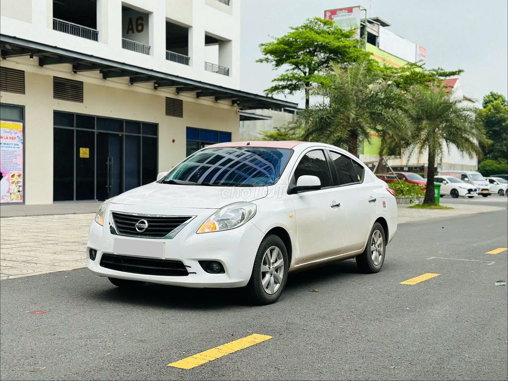 Nissan Sunny 1.5 XV 2014 - 255tr. Mua bán Ô tô tại Thành phố Dĩ An Bình Dương được đăng bởi Siêu Thị Ô Tô Bình Dương  hình 1