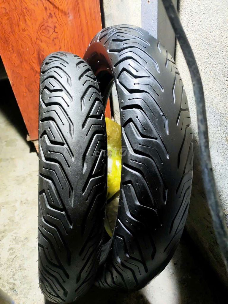 Lốp xe máy Michelin Grip Honda SH Đen. Mua bán Phụ tùng xe tại Huyện Bình Chánh Tp Hồ Chí Minh được đăng bởi trần hưng hình 3