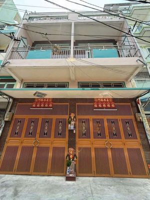 Rent · 5 bd · 98 м² · Quận 11, ул. Hàn Hải Nguyên
